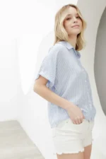 CAMISA RAYADA MANGA CORTA lateral