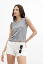 MUSCULOSA RAYADA CON VOLADOS 1