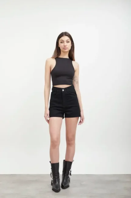 SHORT MOM BLACK 2